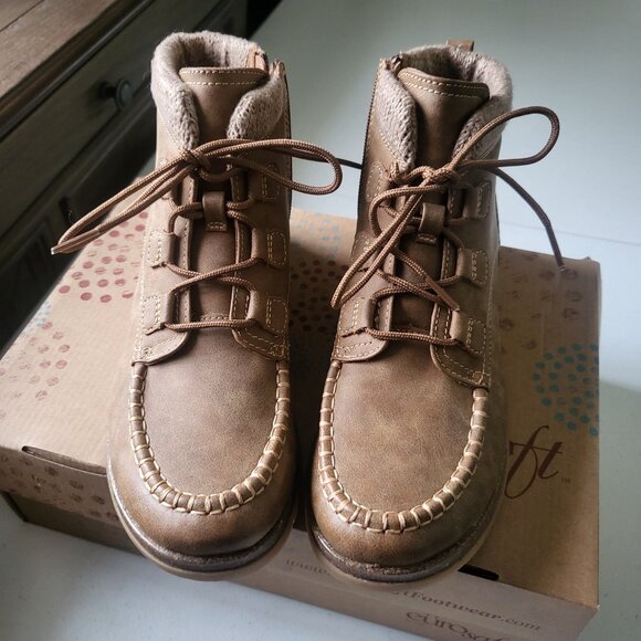 Eurusoft Lorelei size 8 Brand new. NWT. - Picture 1 of 6